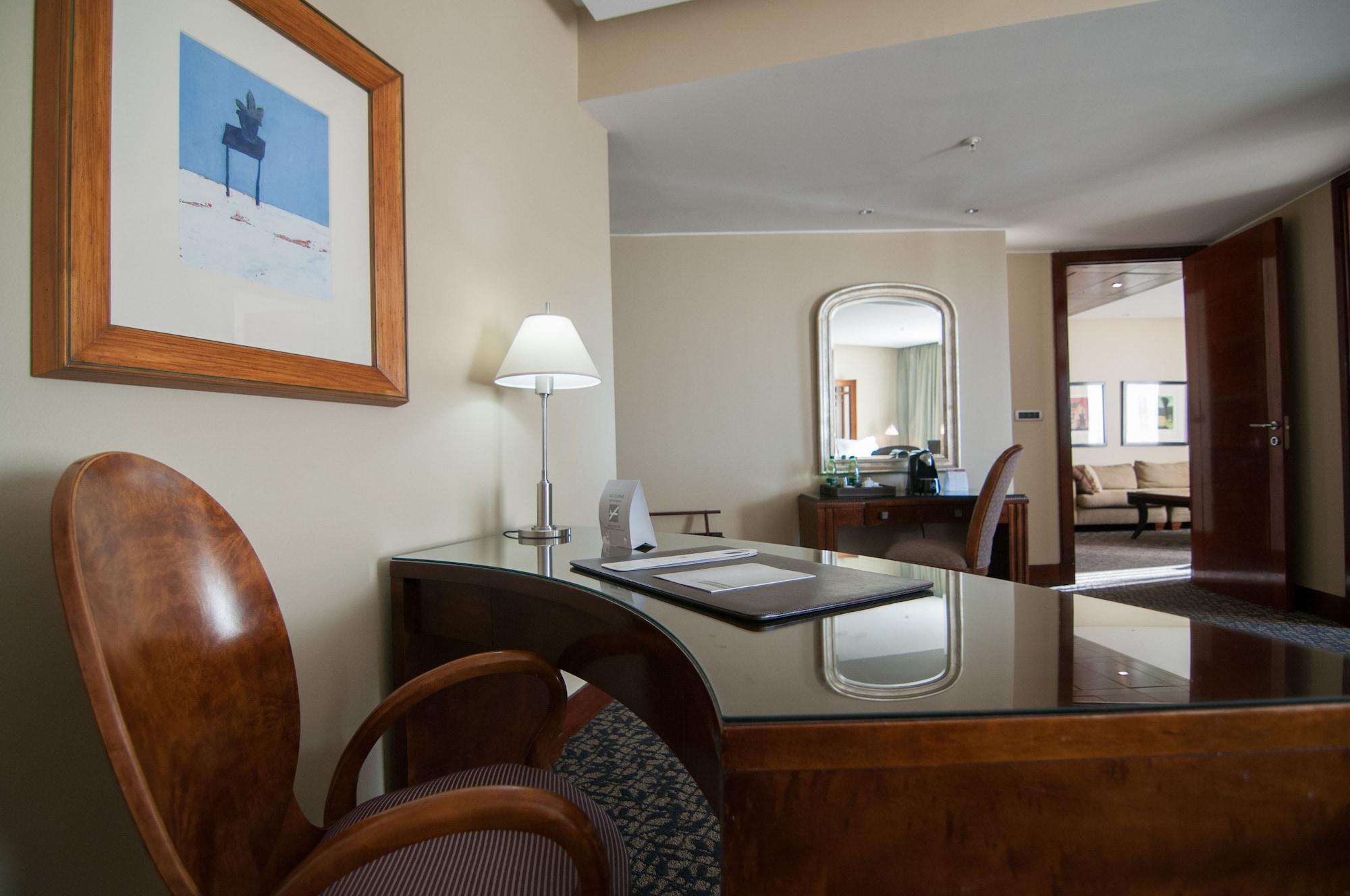 Hotel Enjoy Vina Del Mar Zewnętrze zdjęcie A suite at the hotel